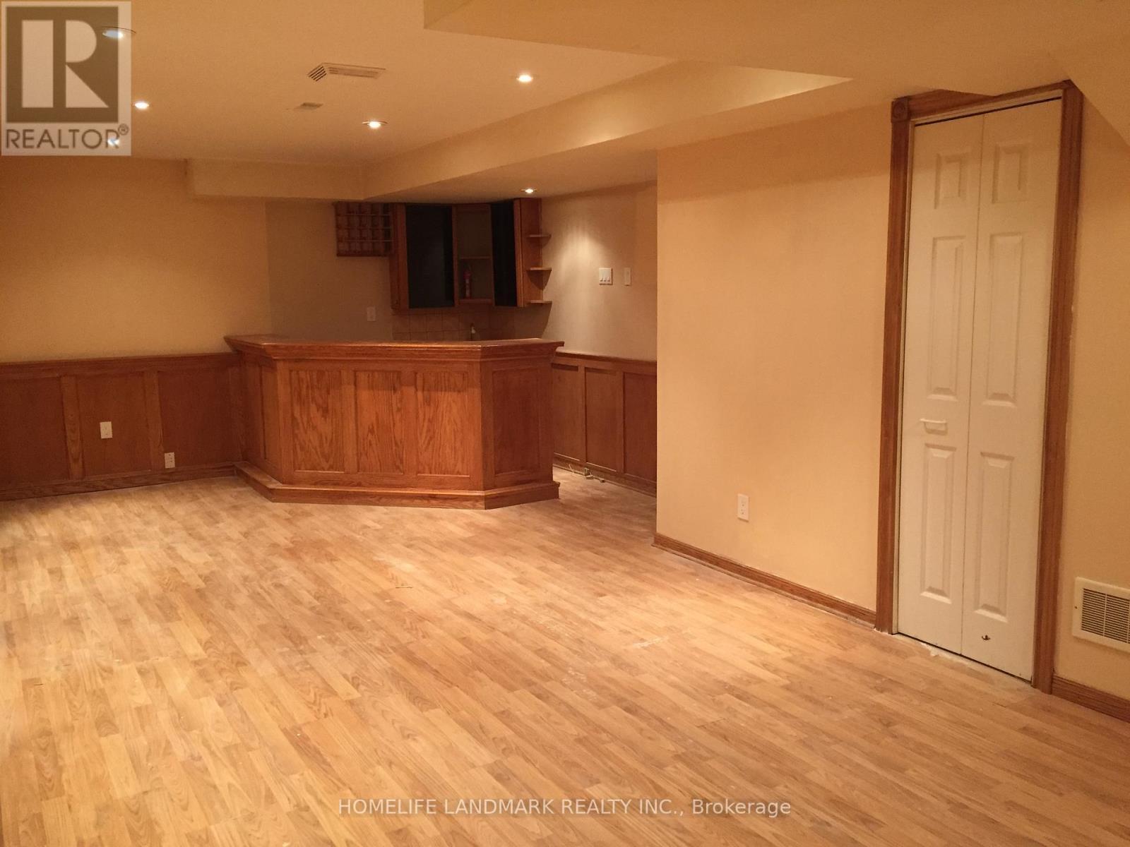 Lower - 2770 Quill Crescent, Mississauga, ON - Indoor Photo Showing Other Room