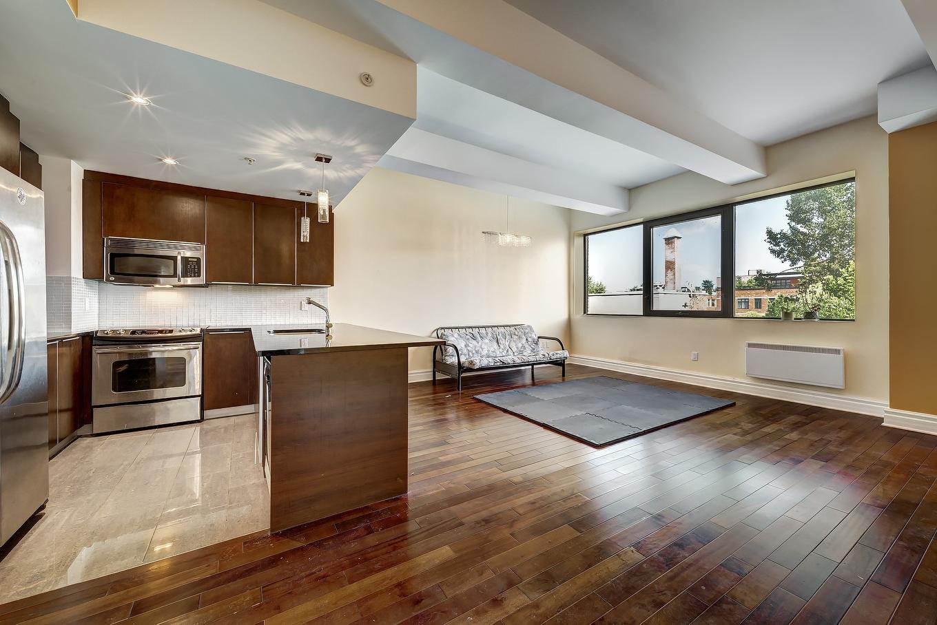 Overall view - 312-1010 Rue Ste-Catherine E., Montréal (Ville-Marie), QC - Indoor Photo Showing Kitchen