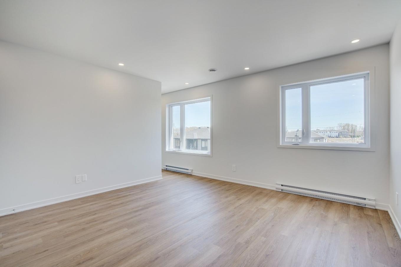 Bedroom - B-68 Rue Lasselle, Huntingdon, QC - Indoor Photo Showing Other Room