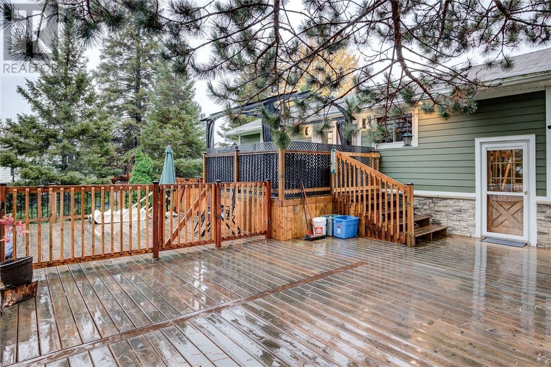 4038 Velma Street, Val Caron, ON - Outdoor With Deck Patio Veranda With Exterior