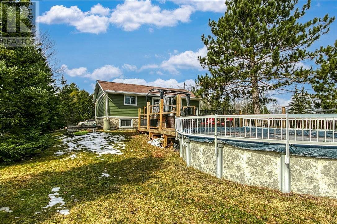 4038 Velma Street, Val Caron, ON - Outdoor With Above Ground Pool