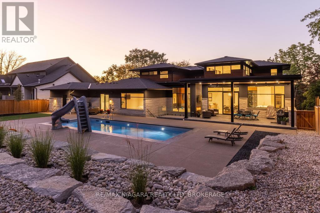 2005 York Road, Niagara-On-The-Lake (Queenston), ON - Outdoor With In Ground Pool With Deck Patio Veranda