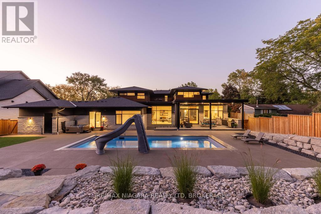 2005 York Road, Niagara-On-The-Lake (Queenston), ON - Outdoor With In Ground Pool