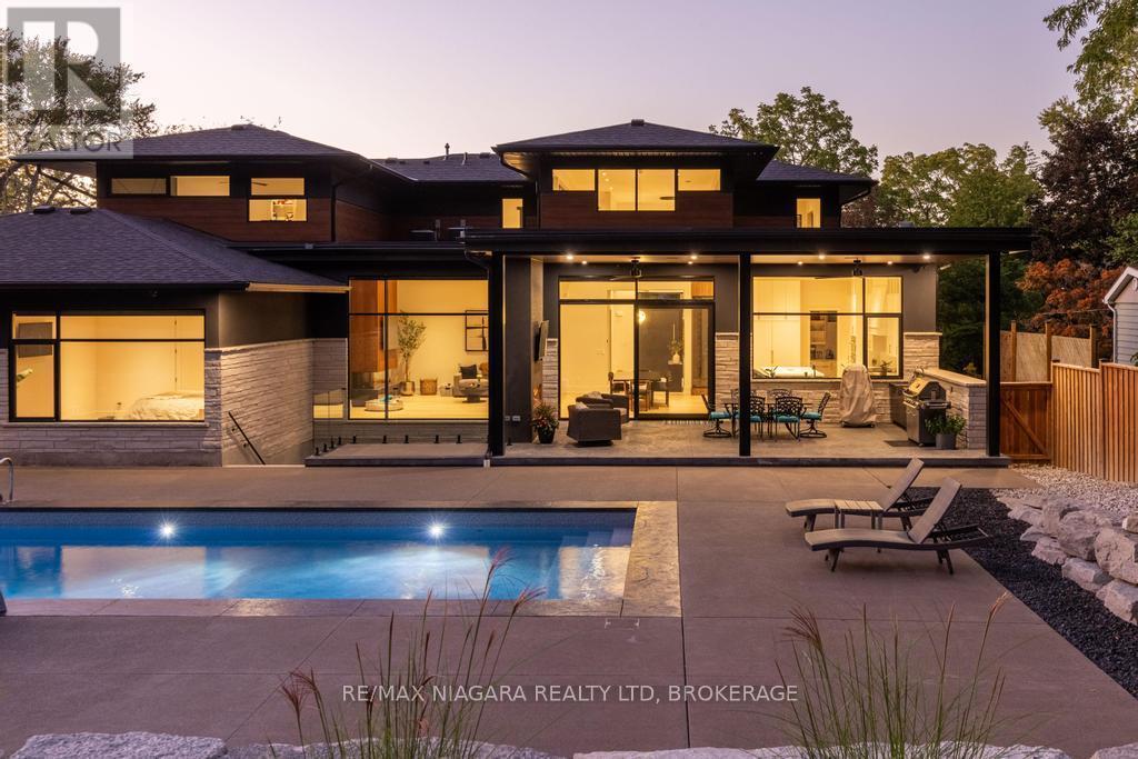 2005 York Road, Niagara-On-The-Lake (Queenston), ON - Outdoor With In Ground Pool With Deck Patio Veranda