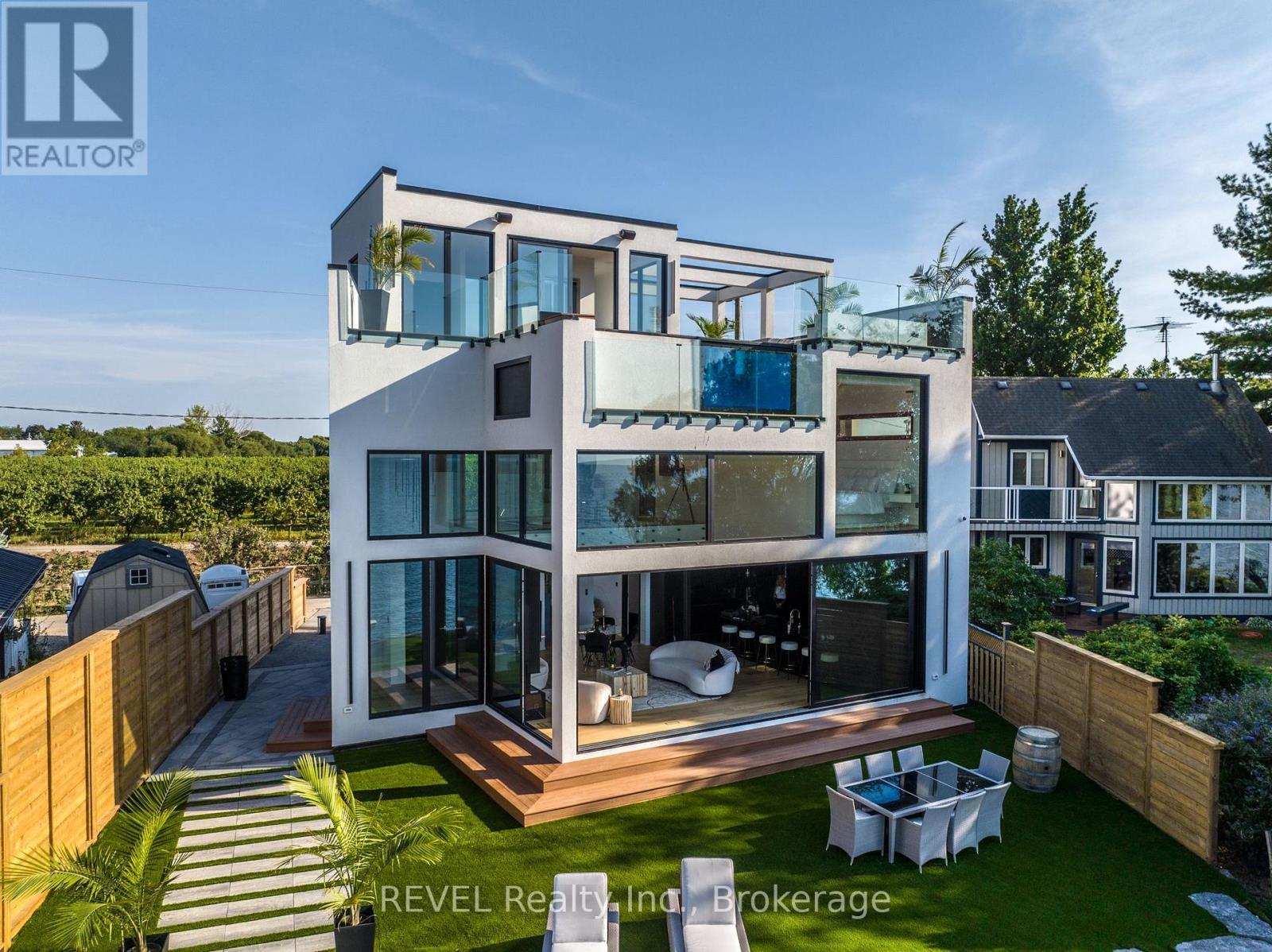 6 Firelane 11A Street, Niagara-On-The-Lake (Lakeshore), ON - Outdoor