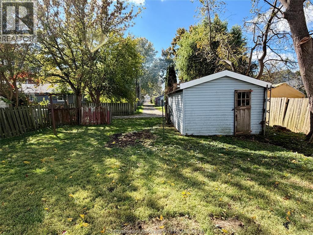 180 Raleigh Street, Chatham, ON - Outdoor