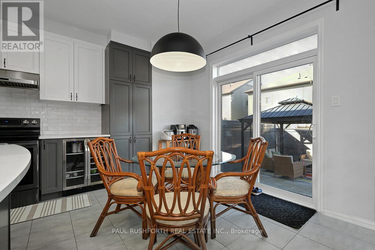 Kitchen-Eating Area - 45 Mudminnow Crescent, Ottawa, ON - Indoor Photo Showing Dining Room