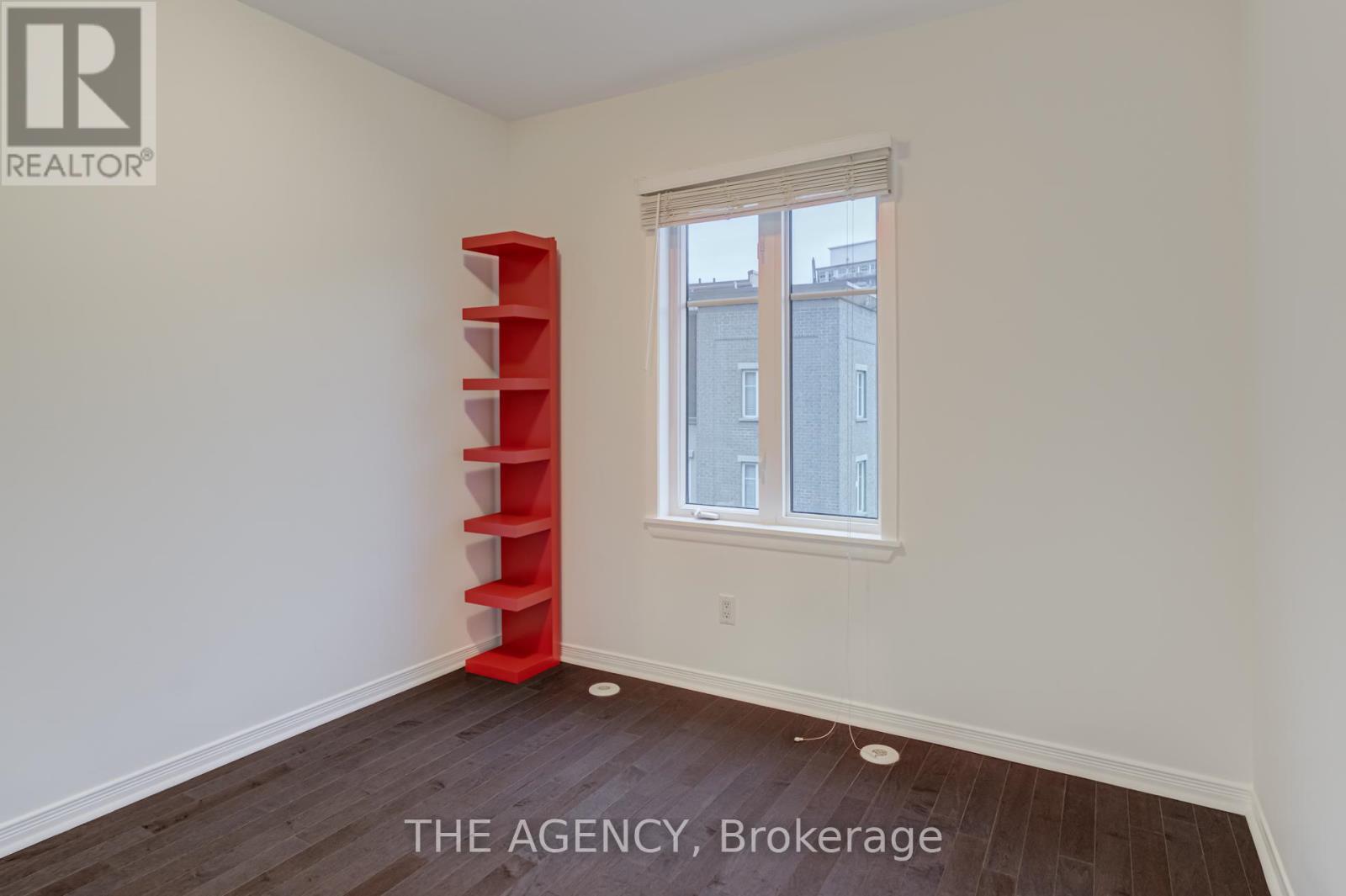 1039 - 54 East Liberty Street, Toronto, ON - Indoor Photo Showing Other Room