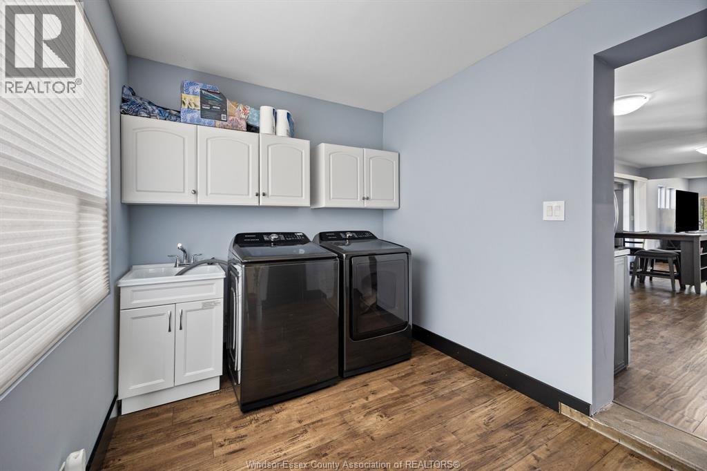 2699 Alexis, Windsor, ON - Indoor Photo Showing Laundry Room