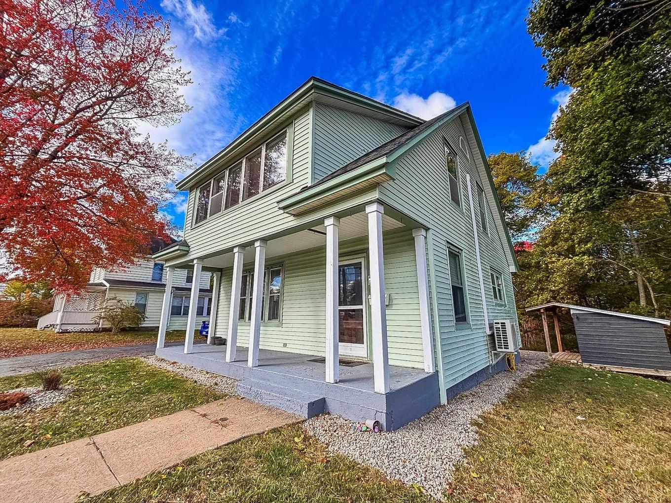 186 Dufferin Street, Bridgewater, NS