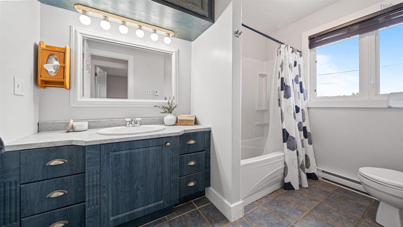 16 Donview Drive, Dartmouth, NS