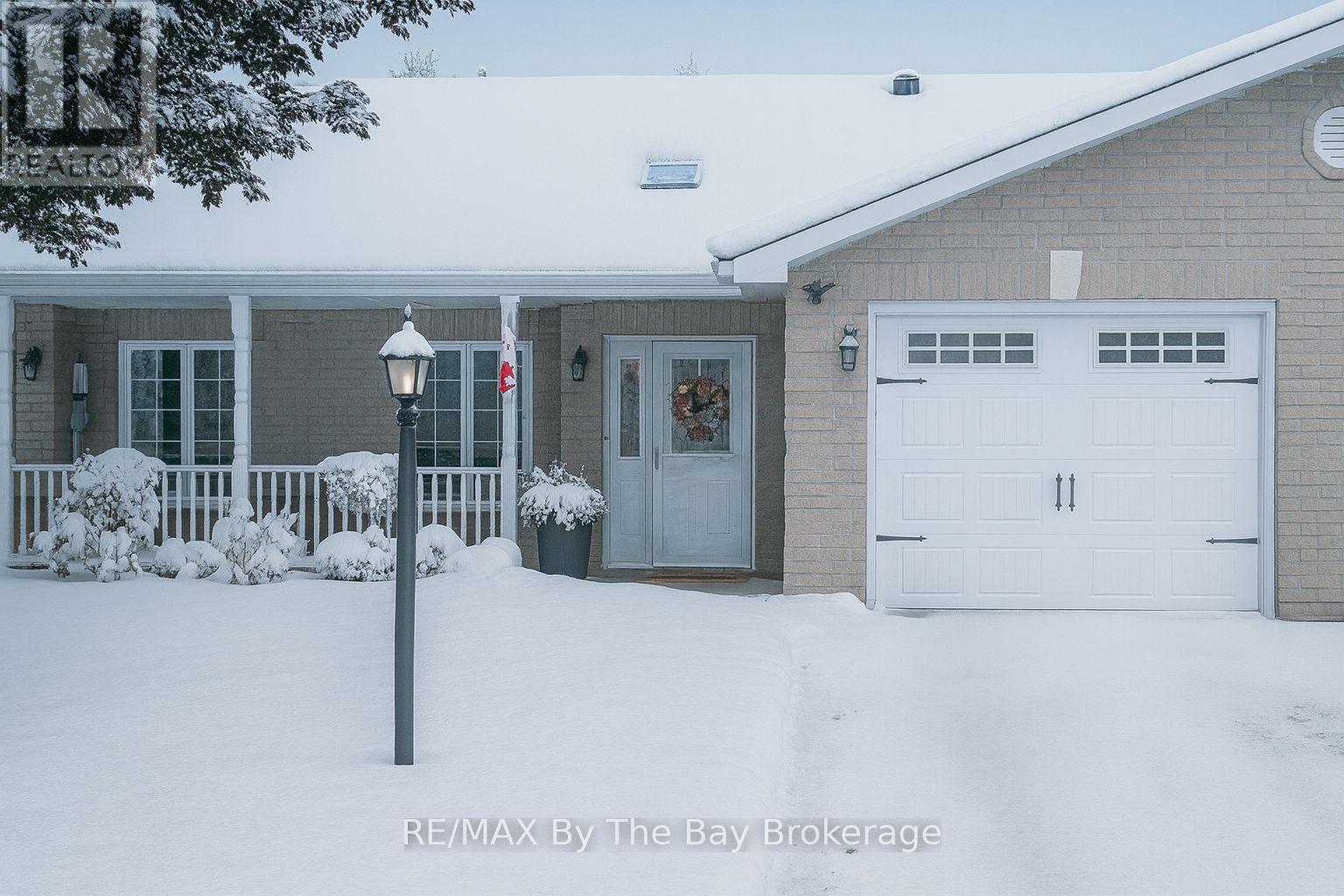 67 Meadow Lane, Wasaga Beach, ON - Outdoor