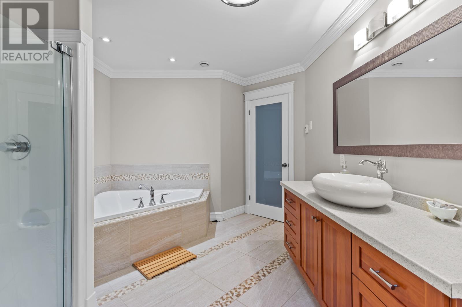 8 Harvey Place, Bay Bulls, NL - Indoor Photo Showing Bathroom