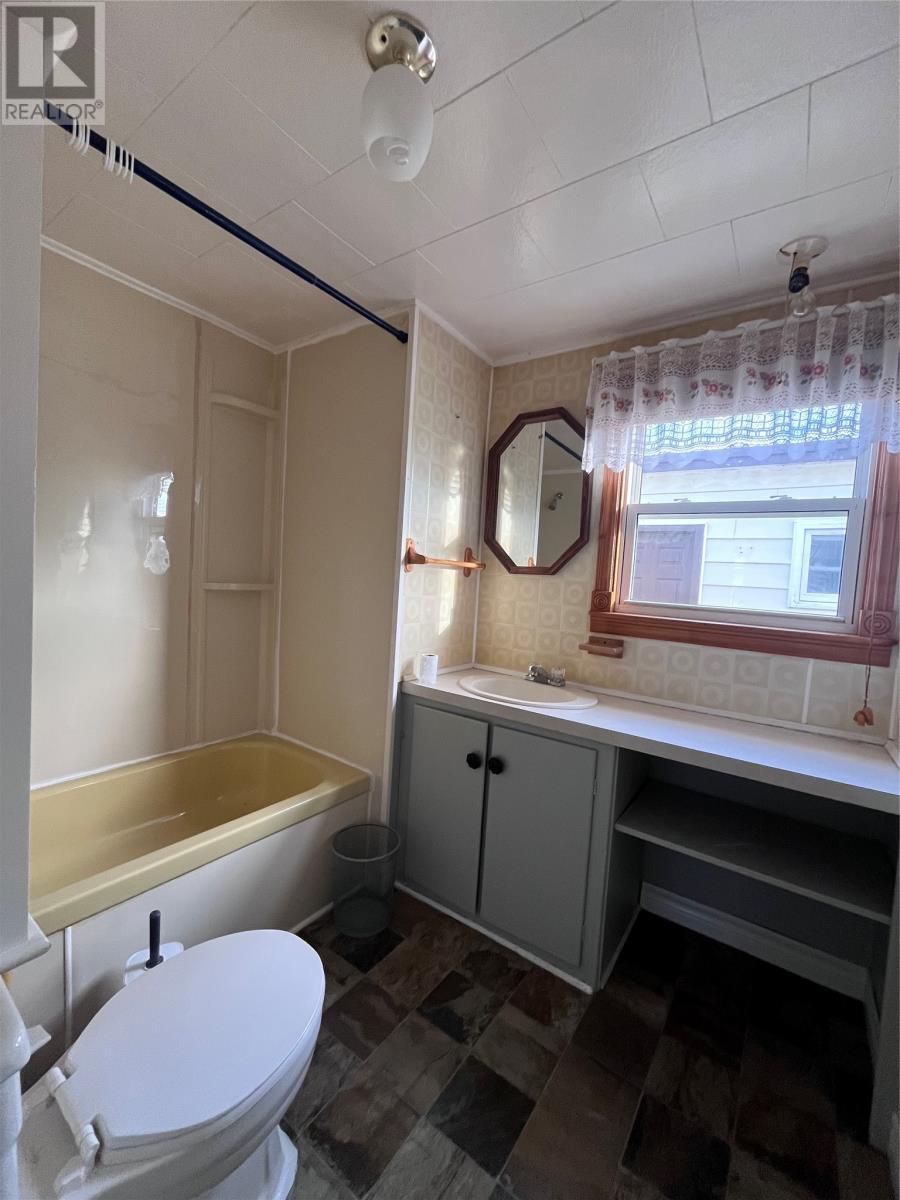 40 Misty Wave Crescent, Grand Bank, NL - Indoor Photo Showing Bathroom