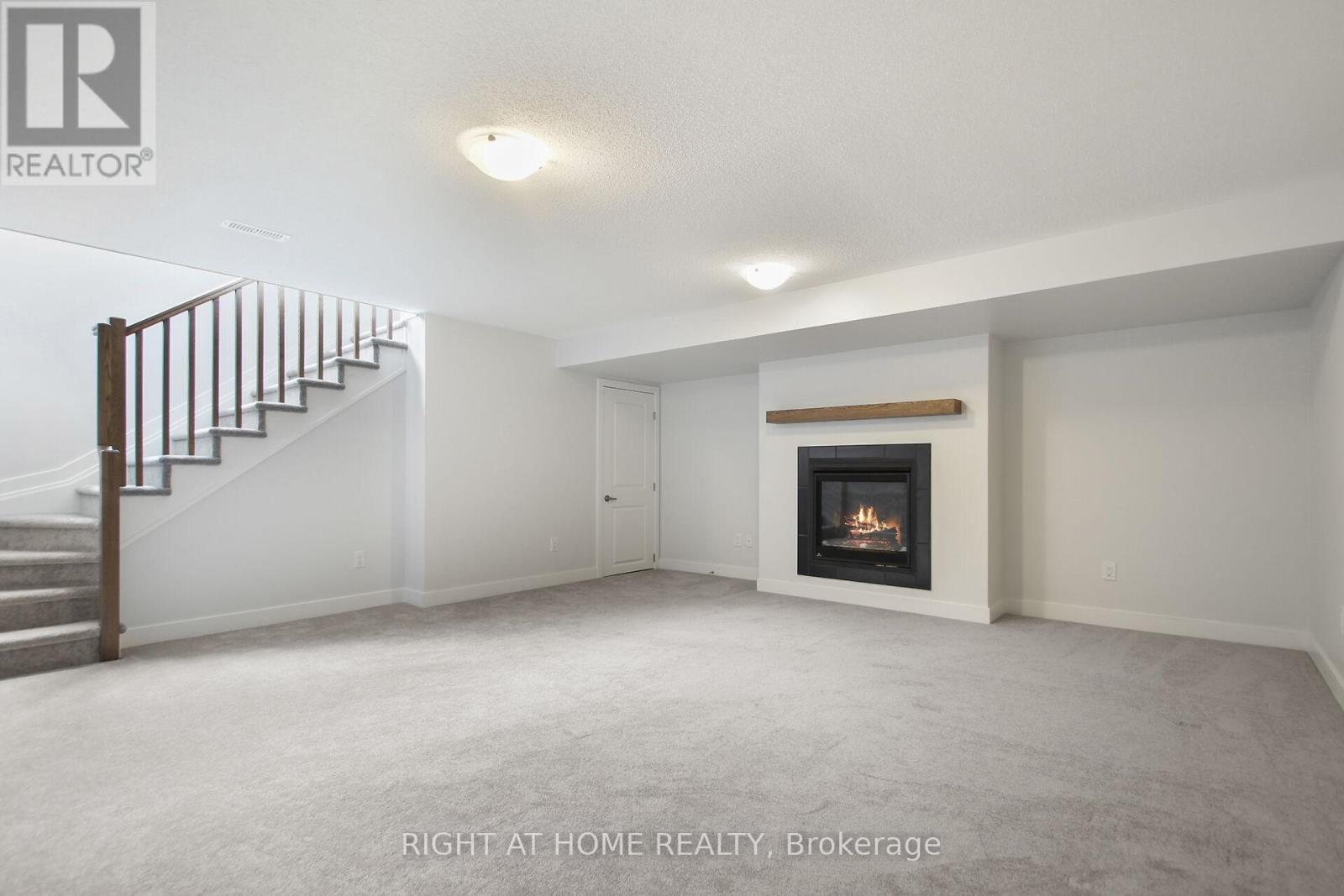 534 Corretto Place, Ottawa, ON - Indoor With Fireplace