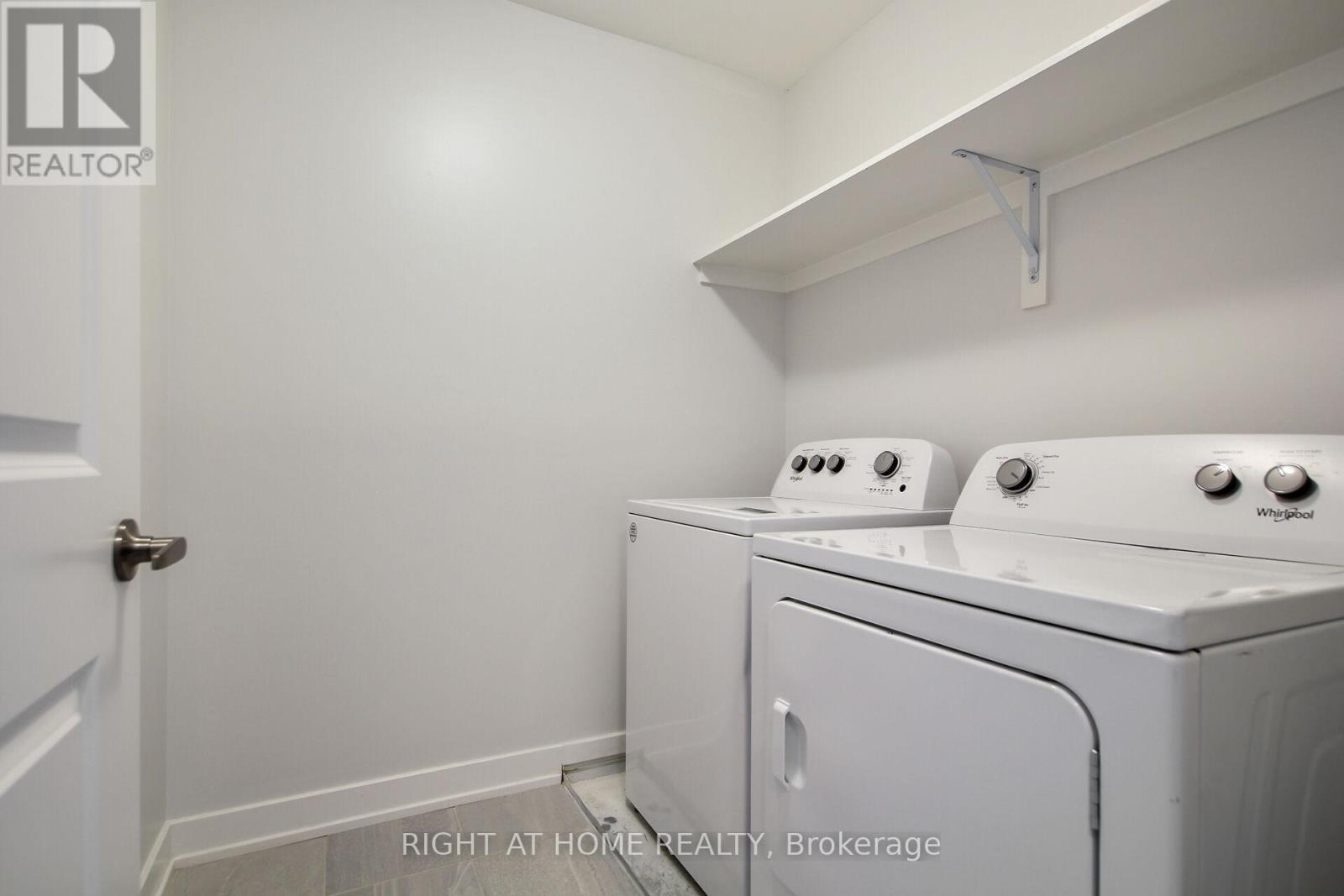 534 Corretto Place, Ottawa, ON - Indoor Photo Showing Laundry Room