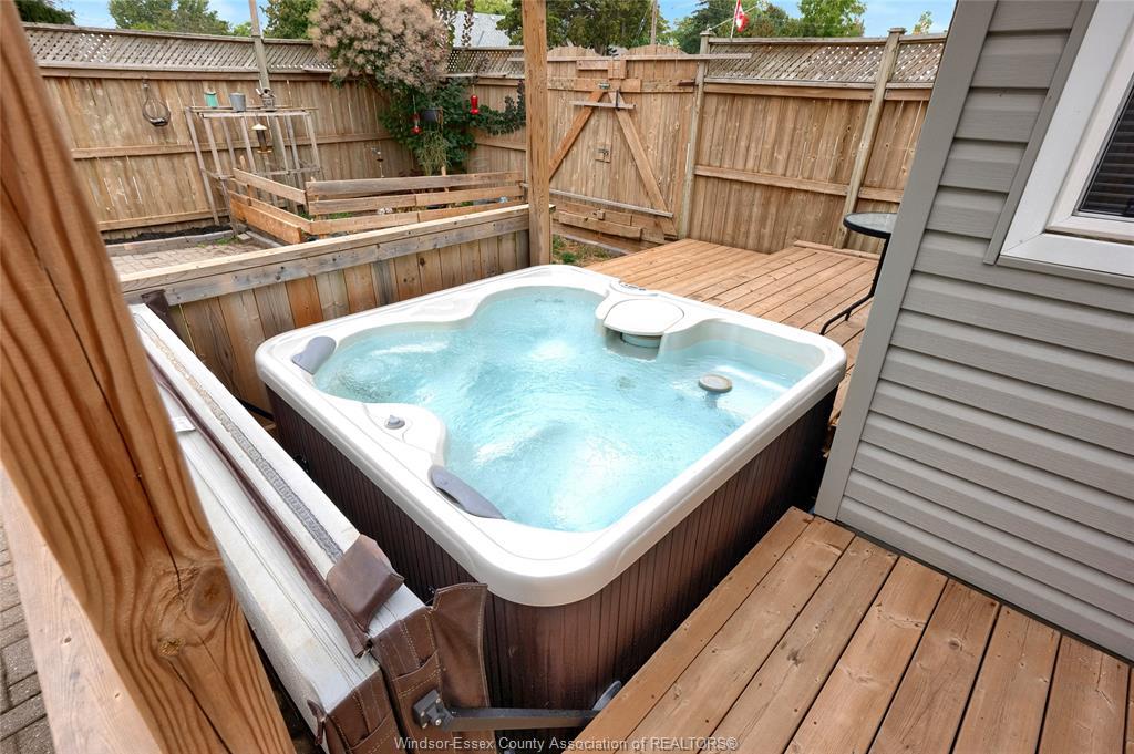 51 York Street, Ridgetown, ON