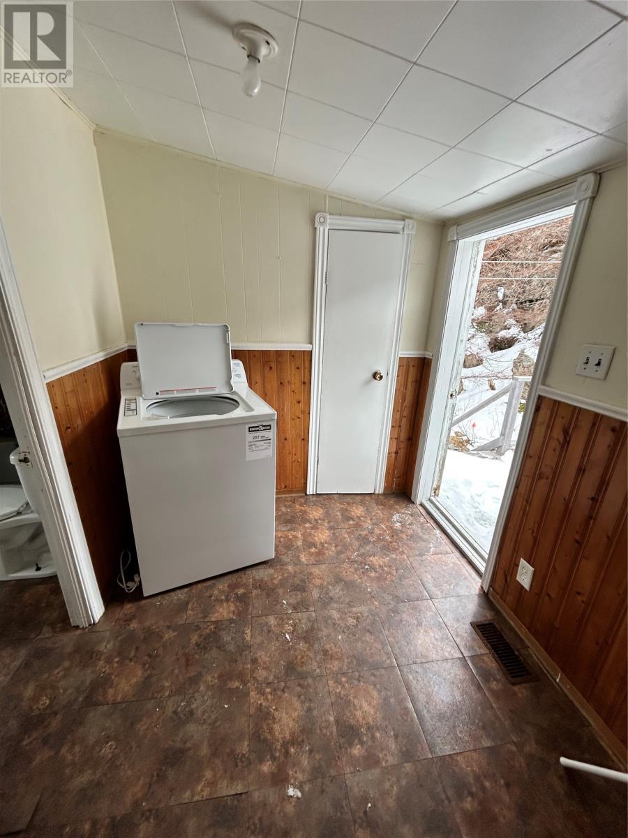 14 School Road, Rose Blanche, NL - Indoor Photo Showing Other Room