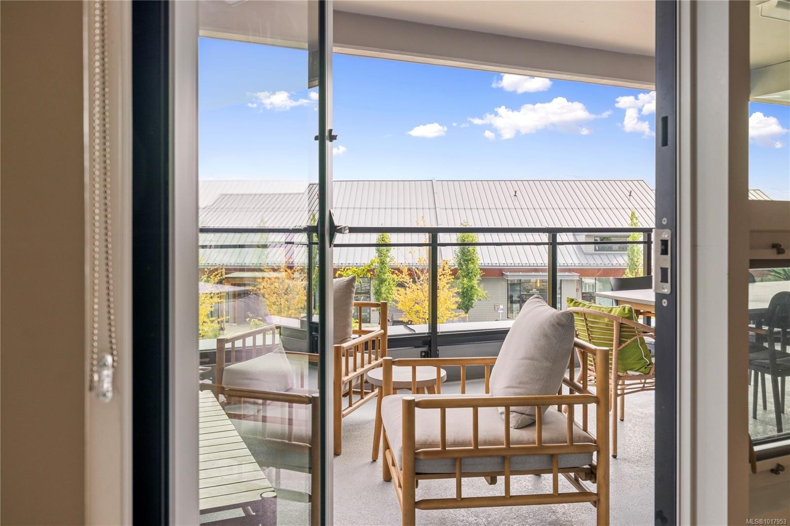 202-3529 Dolphin Dr, Nanoose Bay, BC - Photo Showing Other Room