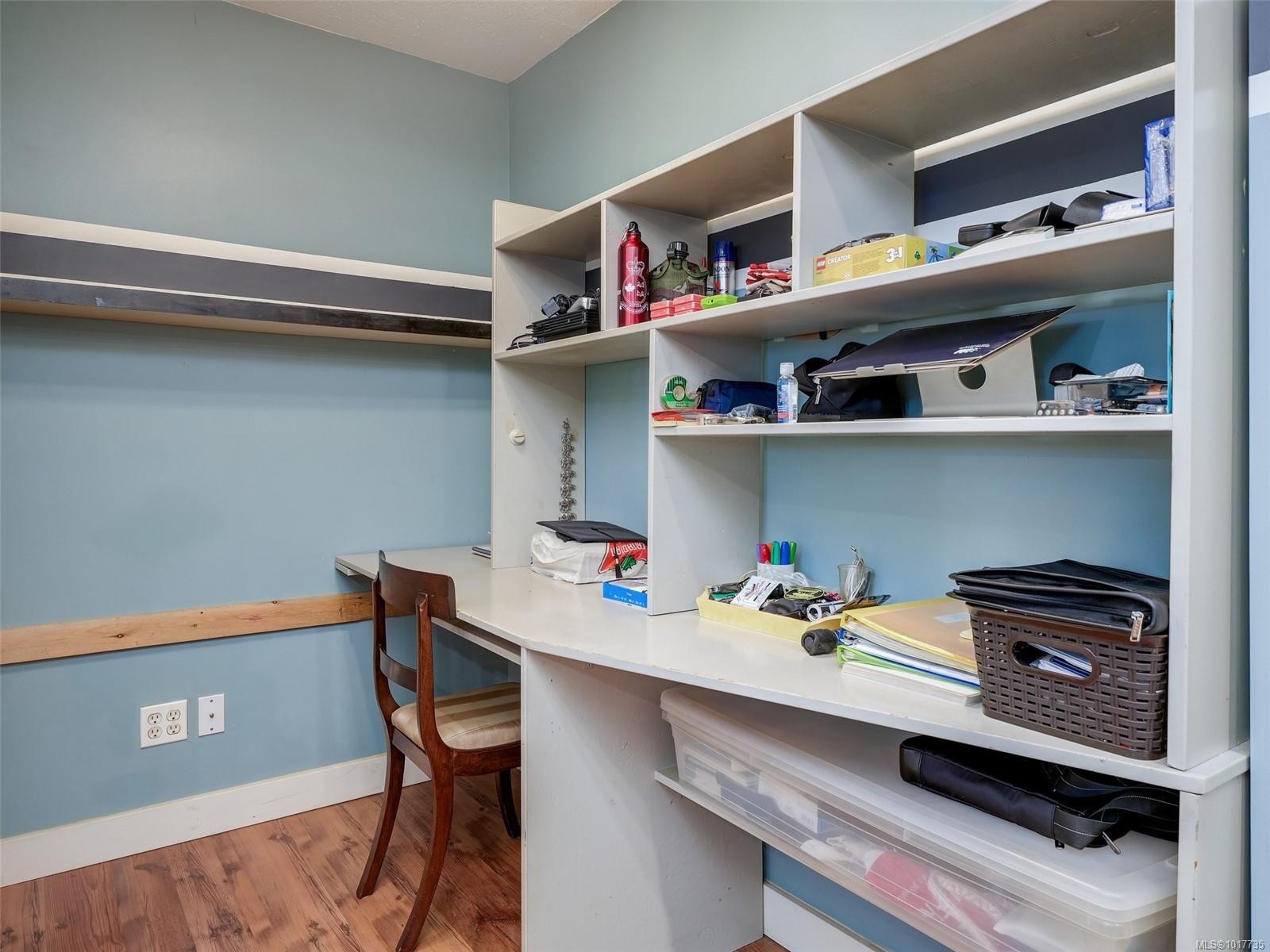 4-379 Wale Rd, Colwood, BC