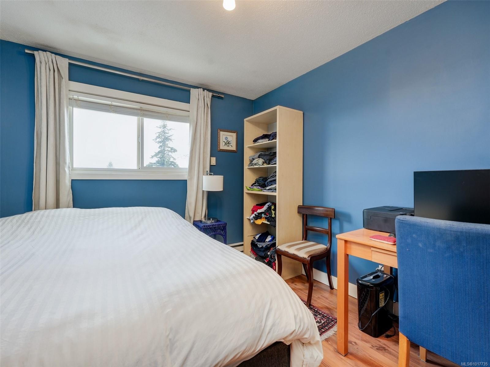 4-379 Wale Rd, Colwood, BC