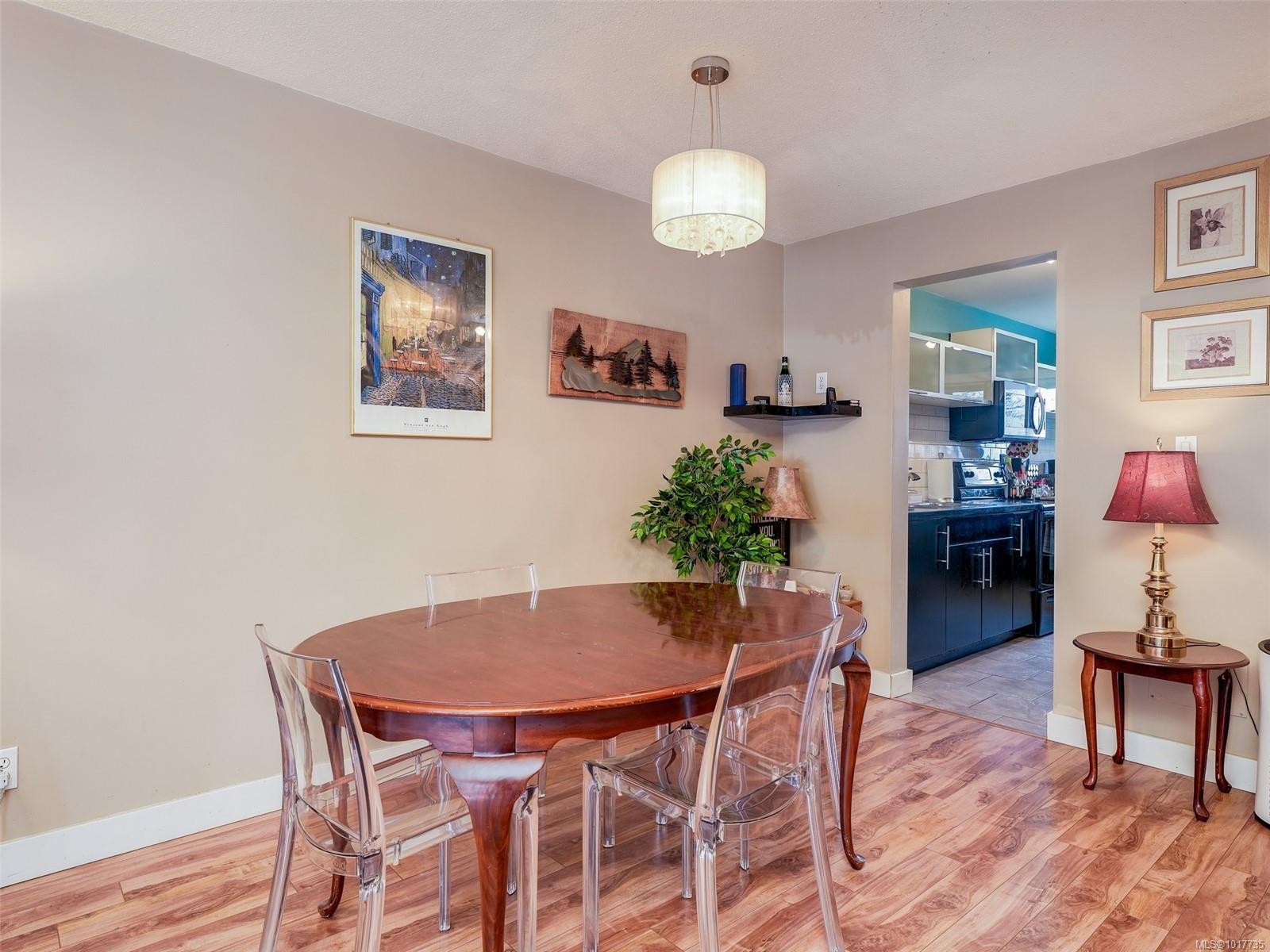 4-379 Wale Rd, Colwood, BC