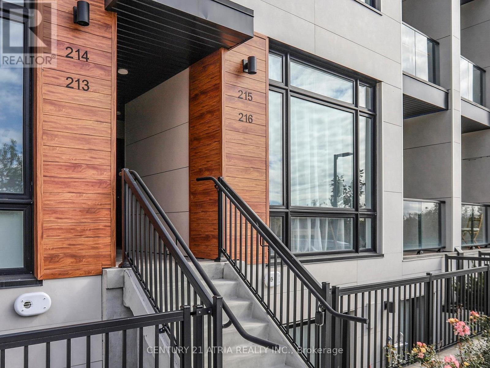 216 - 8 Steckley House Lane, Richmond Hill, ON - Outdoor With Exterior