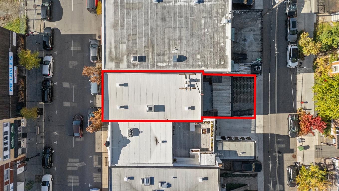 Photo aérienne - 7591 Rue St-Hubert, Montréal (Villeray/Saint-Michel/Parc-Extension), QC -