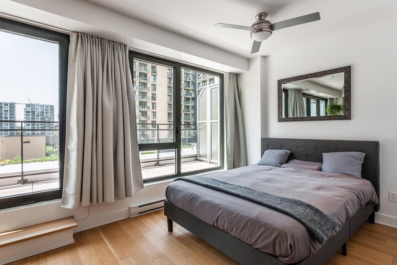 Bedroom - 707-1000 Rue Ottawa, Montréal (Le Sud-Ouest), QC - Indoor Photo Showing Bedroom