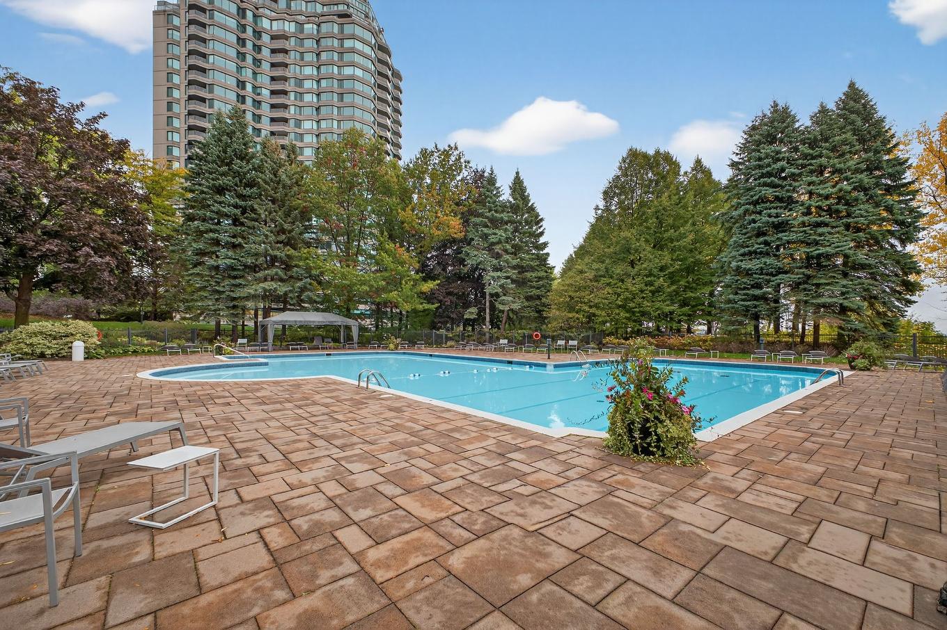 Piscine - 1601-100 Rue Berlioz, Montréal (Verdun/Île-Des-Soeurs), QC - Outdoor With In Ground Pool