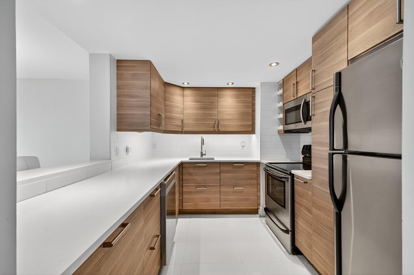 Cuisine - 1601-100 Rue Berlioz, Montréal (Verdun/Île-Des-Soeurs), QC - Indoor Photo Showing Kitchen