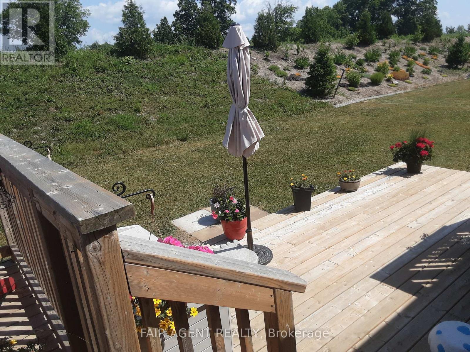 7 Forest Trail, Haldimand (Nanticoke), ON - Outdoor With Deck Patio Veranda