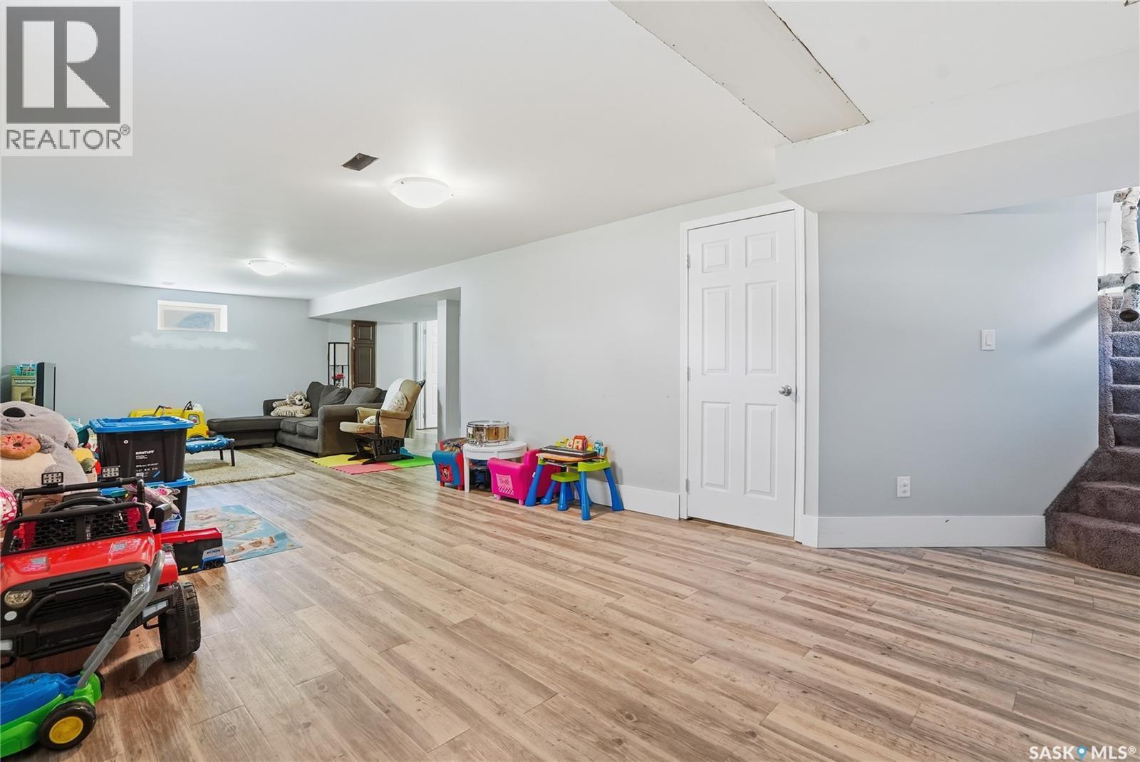 620 Miles Street, Asquith, SK - Indoor Photo Showing Other Room