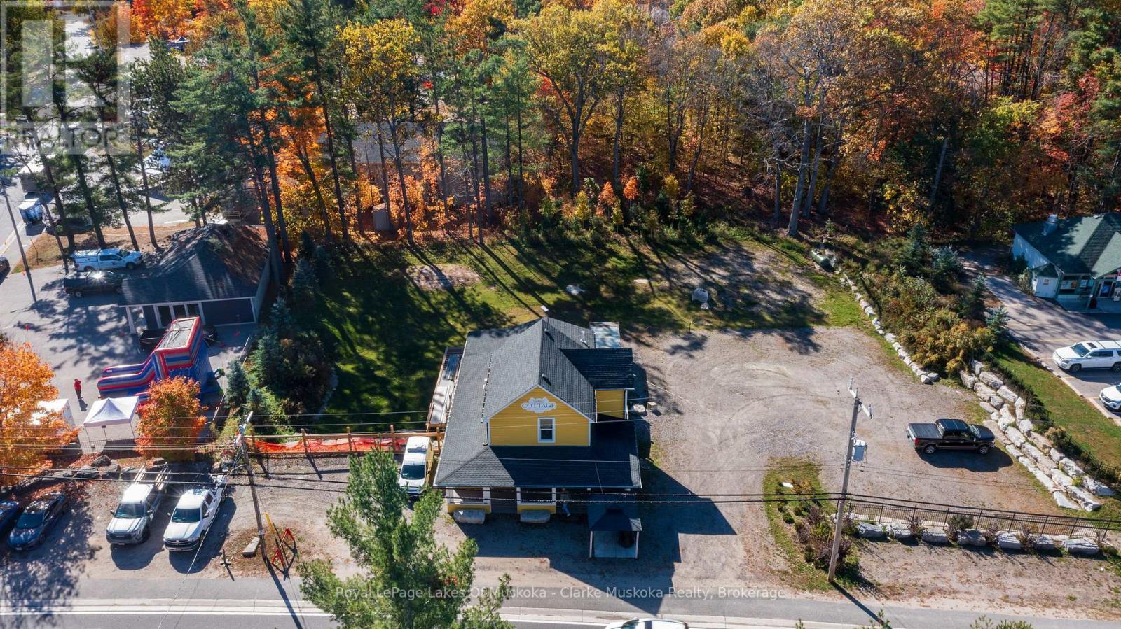 3173 Muskoka Rd 169, Muskoka Lakes (Medora), ON