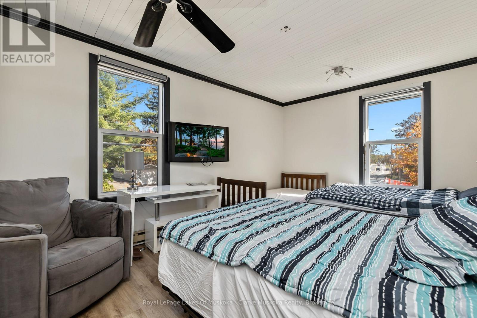 3173 Muskoka Rd 169, Muskoka Lakes (Medora), ON