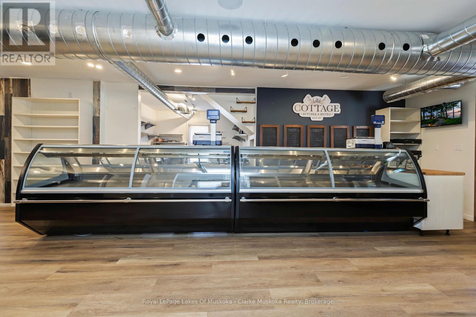 3173 Muskoka Rd 169, Muskoka Lakes (Medora), ON