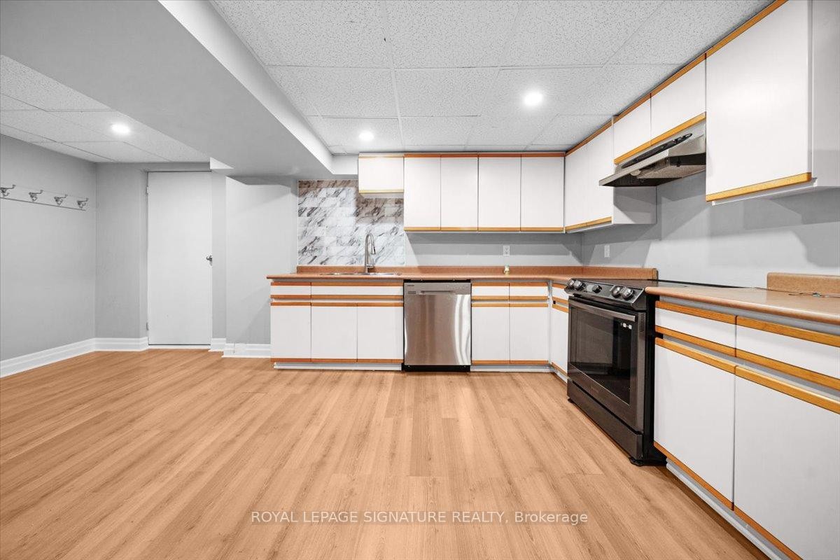 51 Blyth Street, Richmond Hill, ON