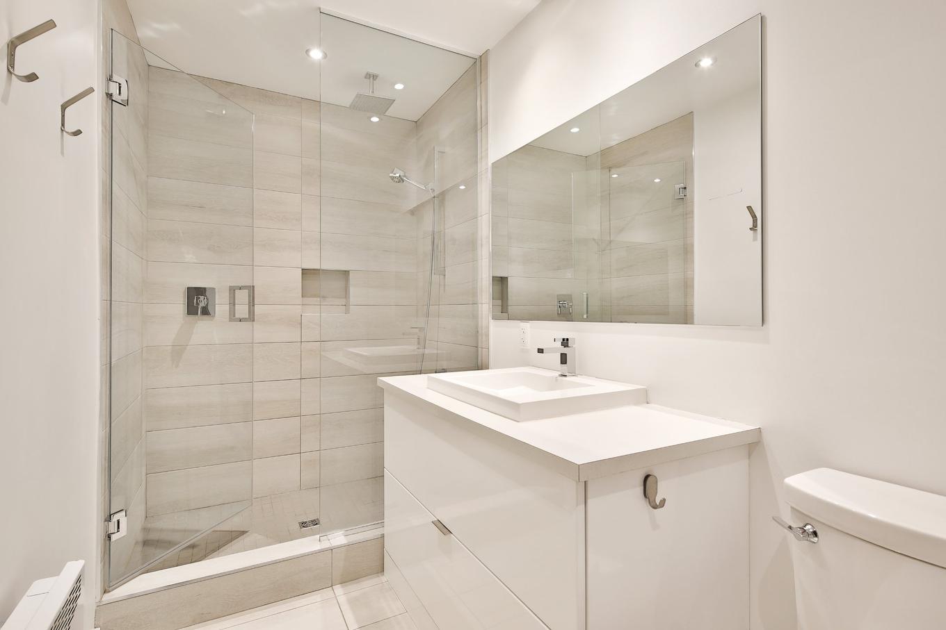 Bathroom - 47 Rue Henri-Ladouceur, Mercier, QC - Indoor Photo Showing Bathroom