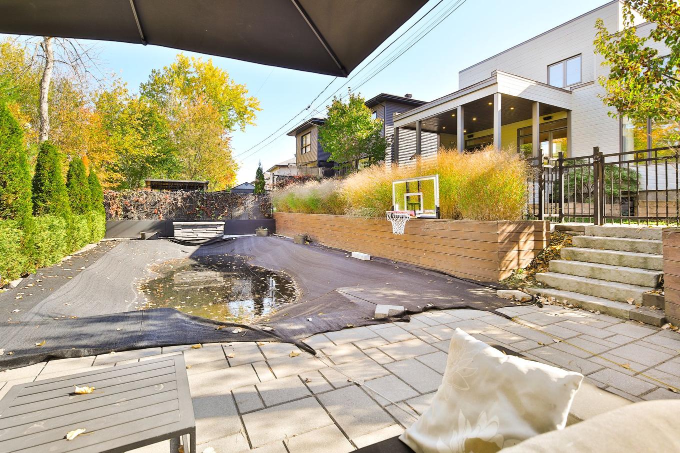 Backyard - 47 Rue Henri-Ladouceur, Mercier, QC - Outdoor