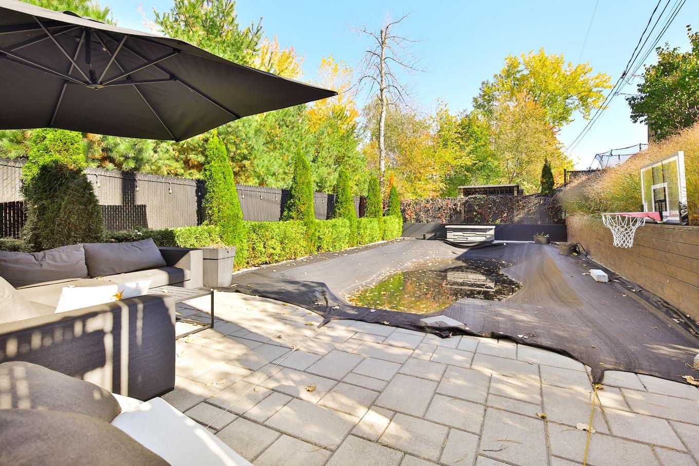 Backyard - 47 Rue Henri-Ladouceur, Mercier, QC - Outdoor