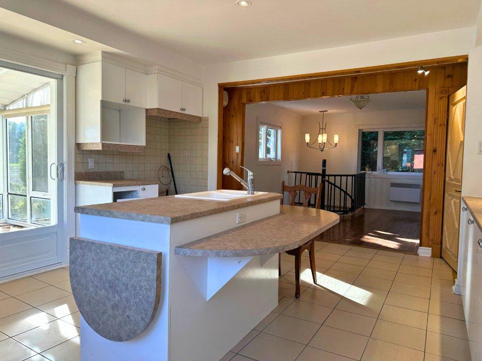 Cuisine - 87 - 91 Mtée D'Autray, Lanoraie, QC - Indoor