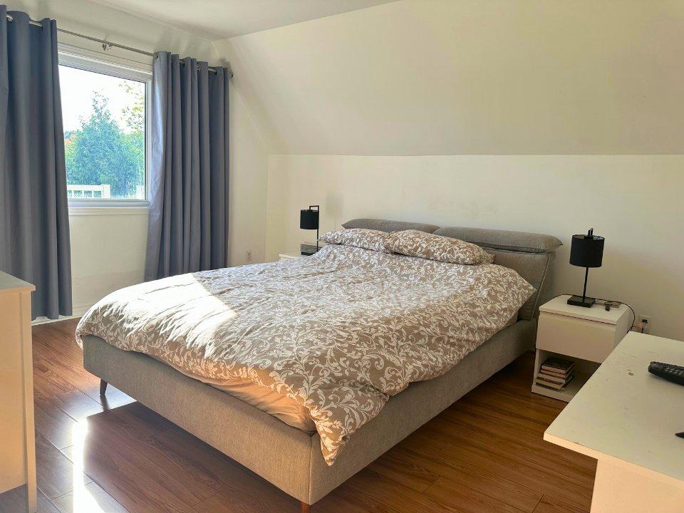 Chambre à coucher principale - 87 - 91 Mtée D'Autray, Lanoraie, QC - Indoor Photo Showing Bedroom