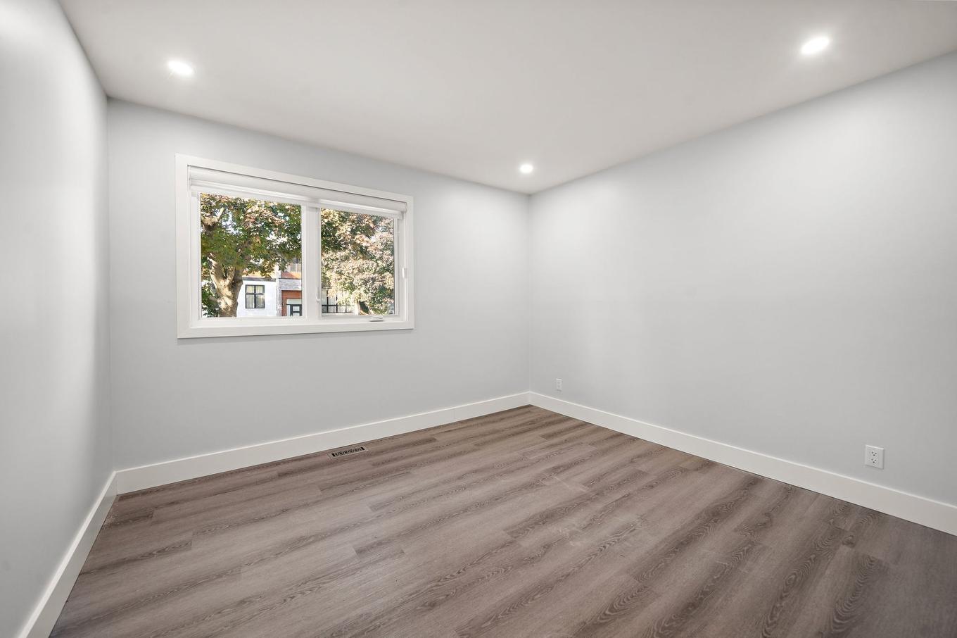 Chambre à coucher - 6095 Rue Souligny, Laval (Auteuil), QC - Indoor Photo Showing Other Room