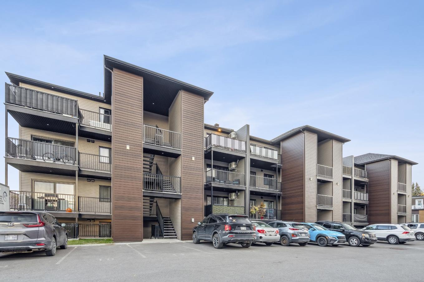 Back facade - 6-576 Rue Salaberry, Beauharnois, QC - Outdoor With Facade