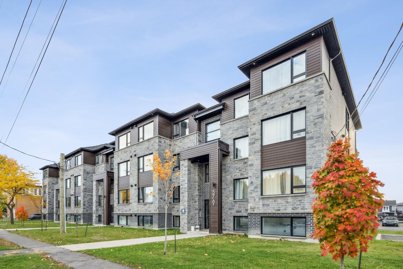 Frontage - 6-576 Rue Salaberry, Beauharnois, QC - Outdoor With Facade