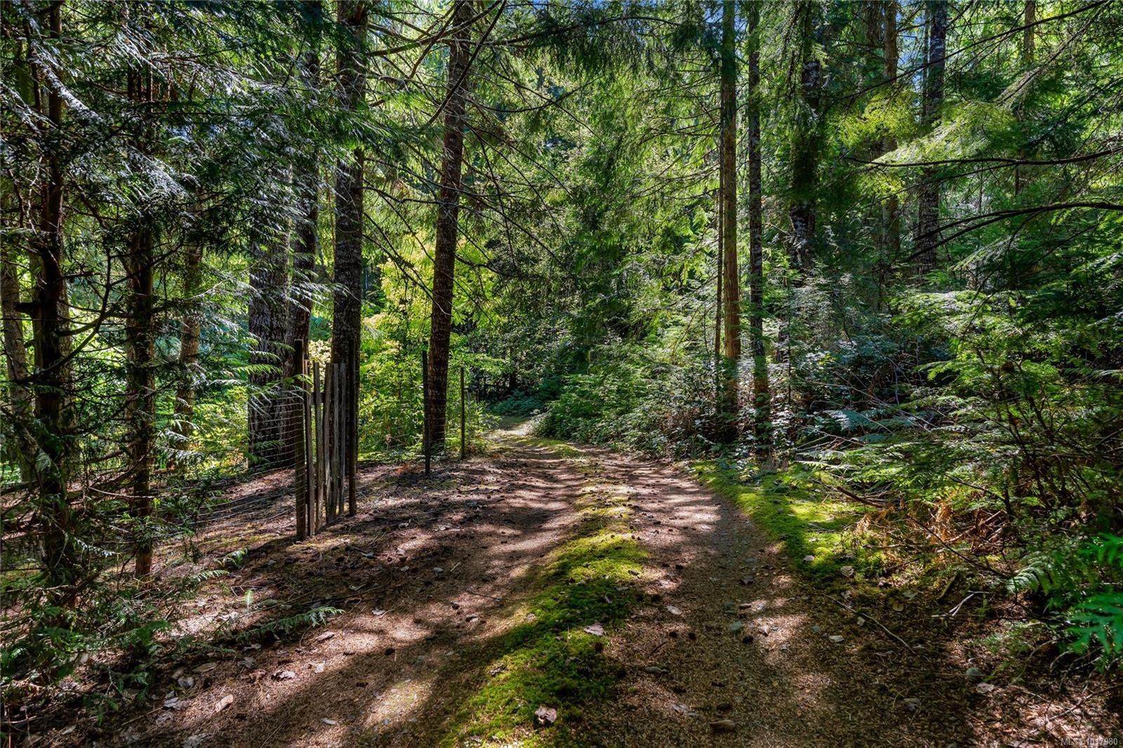 3550 Lakeshaw Rd, Cobble Hill, BC