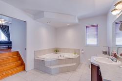 Ensuite bathroom -