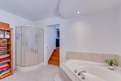 Ensuite bathroom -
