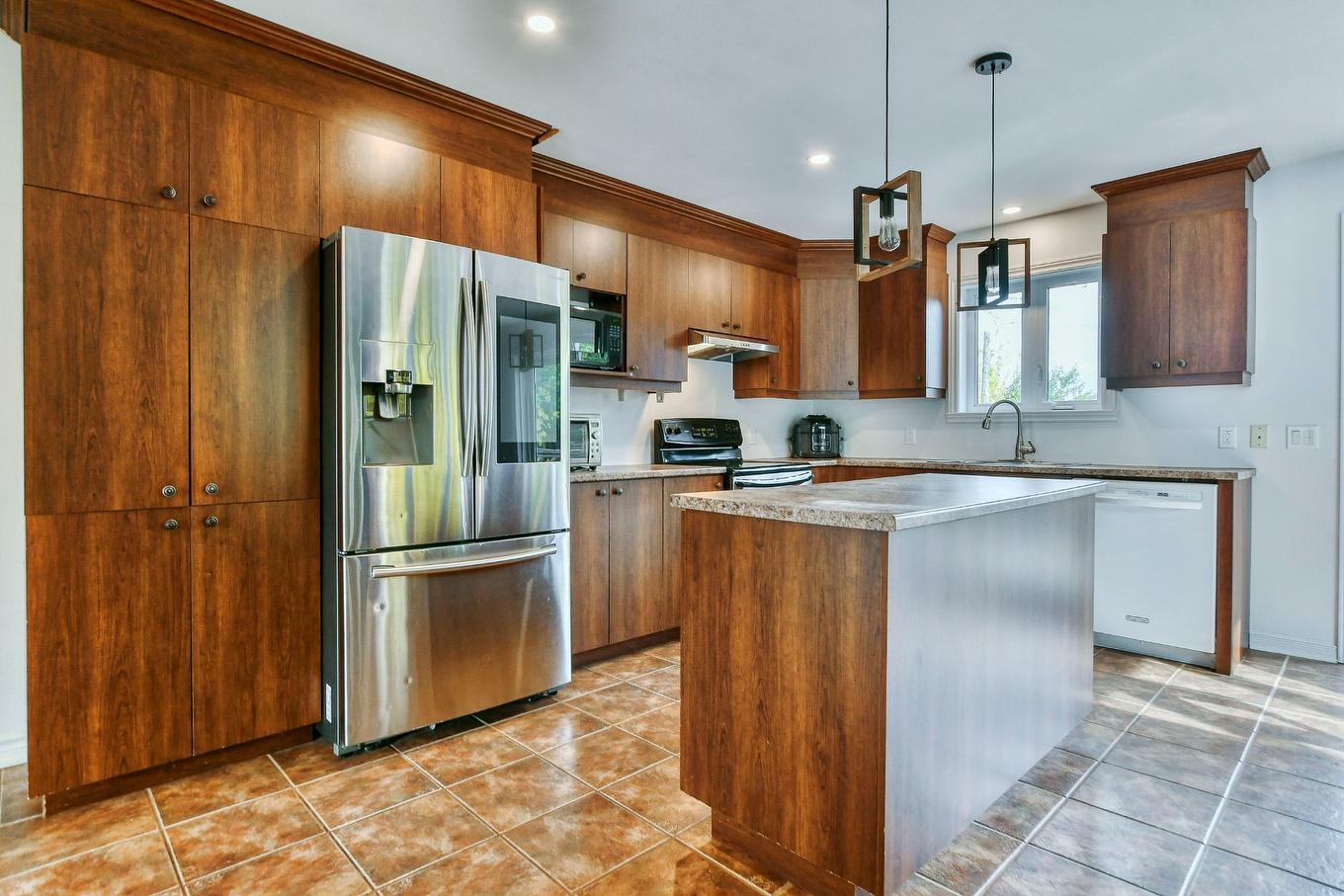 Kitchen - 296Z - 298Z Mtée St-Vincent, Saint-Placide, QC - Indoor Photo Showing Kitchen
