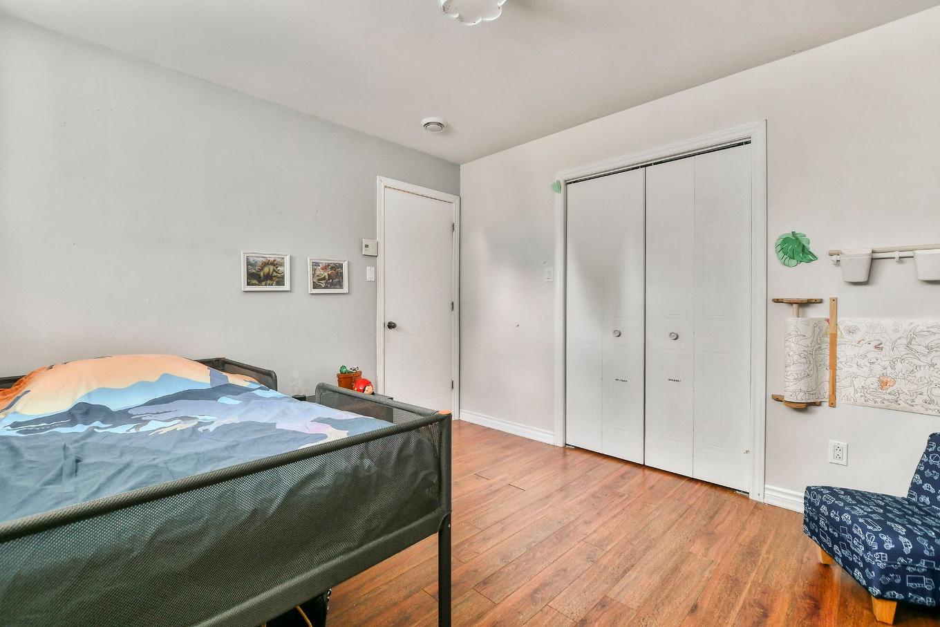 Bedroom - 296Z - 298Z Mtée St-Vincent, Saint-Placide, QC - Indoor Photo Showing Bedroom